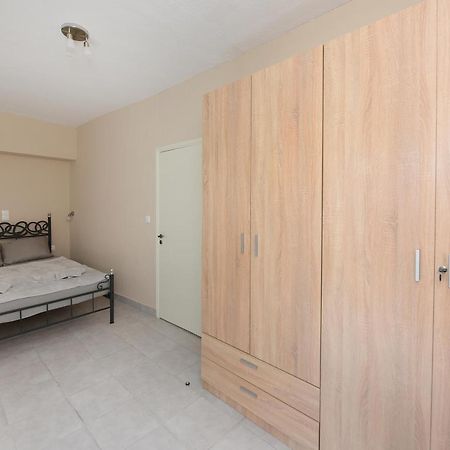 Happy Days Home Apartment Und Studio/Penthouse Ialysos  Buitenkant foto
