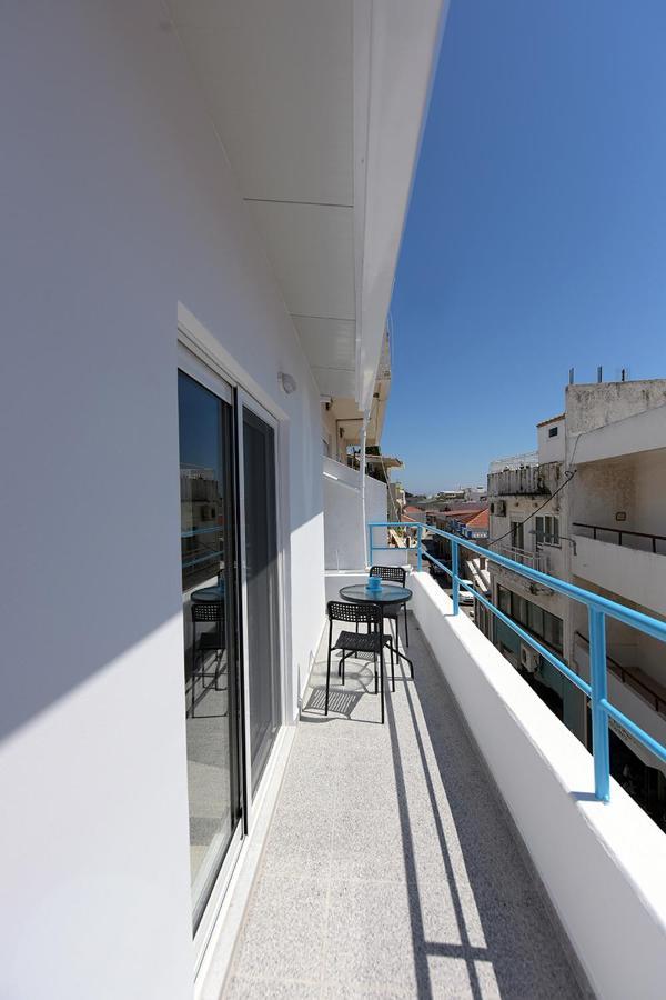 Happy Days Home Apartment Und Studio/Penthouse Ialysos  Buitenkant foto